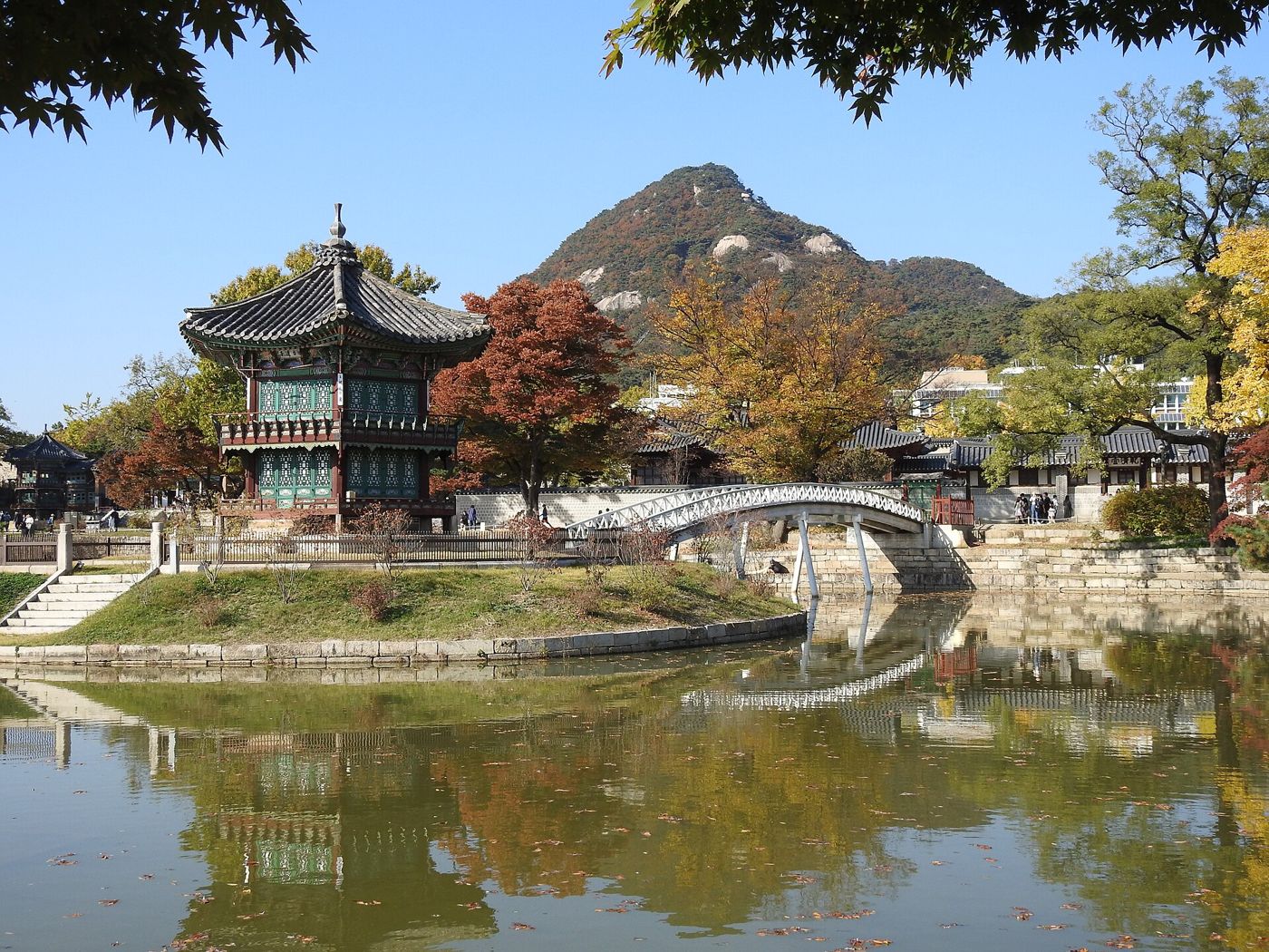 Hyangwonjeong Pavilion at Gyeongbokgung Palace in autumn